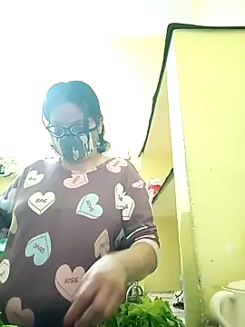 Snapshot of heenage chatting on 11/09/25, 02:37 heenage online show from 11/09/25, 02:37