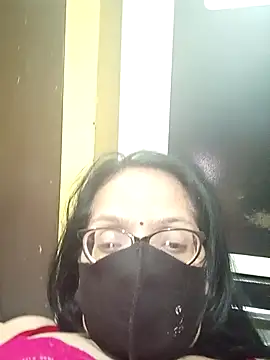 Snapshot of heenage chatting on 03/10/26, 07:35 heenage online show from 03/10/26, 07:35