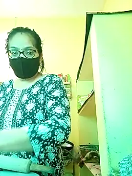 Snapshot of heenage chatting on 03/28/26, 05:29 heenage online show from 03/28/26, 05:29