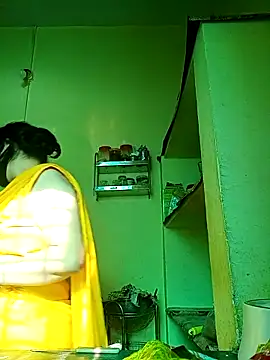 Snapshot of heenage chatting on 04/12/26, 02:49 heenage online show from 04/12/26, 02:49