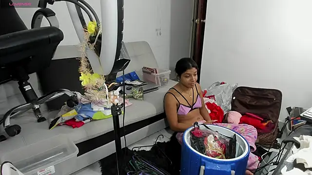 pocahontas lov20 online show from 01/14/25, 07:17