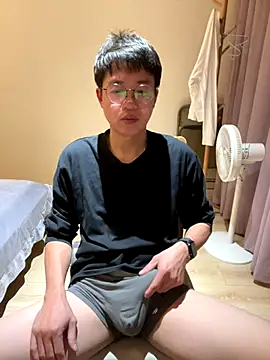 Snapshot of liexjbd-8899 chatting on 11/21/25, 03:11 liexjbd-8899 online show from 11/21/25, 03:11