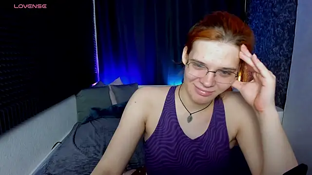 Snapshot of KIKI_Krash chatting on 12/13/24, 10:08 KIKI Krash online show from 12/13/24, 10:08