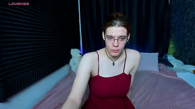 Snapshot of KIKI_Krash chatting on 01/21/25, 10:08 KIKI Krash online show from 01/21/25, 10:08