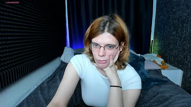 Snapshot of KIKI_Krash chatting on 01/26/25, 03:36 KIKI Krash online show from 01/26/25, 03:36