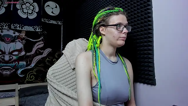 Snapshot of KIKI_Krash chatting on 09/16/25, 10:38 KIKI Krash online show from 09/16/25, 10:38