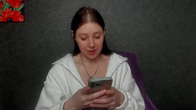 Snapshot of Sannyflover chatting on 01/15/25, 10:17 Sannyflover online show from 01/15/25, 10:17