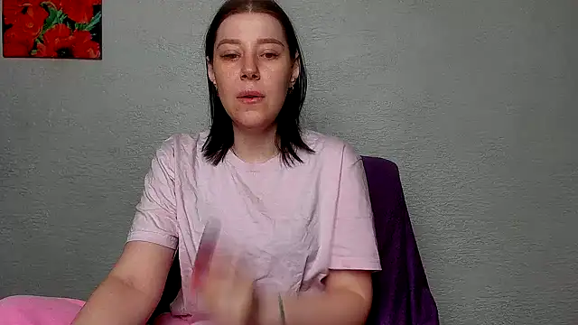 Snapshot of Sannyflover chatting on 09/21/25, 05:31 Sannyflover online show from 09/21/25, 05:31