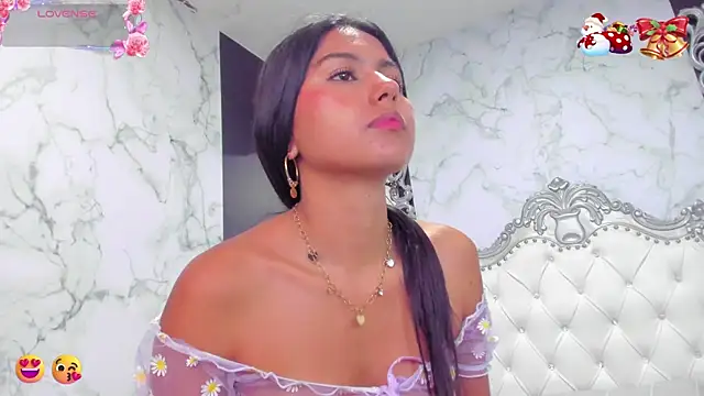 Emmy Cute18 online show from 12/27/24, 11:17