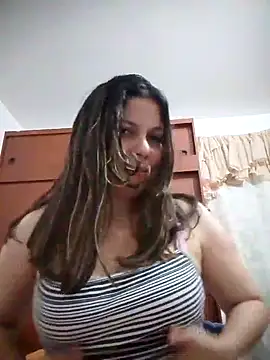 Carliina Soussa online show from 09/19/25, 12:12