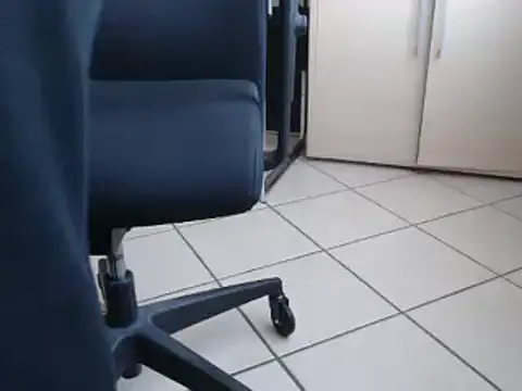 Snapshot of steelwings1976 chatting on 09/13/25, 08:14 steelwings1976 online show from 09/13/25, 08:14