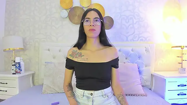 Clarisse28 online show from 01/29/25, 07:00