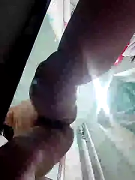 Snapshot of MikaKors chatting on 01/27/25, 03:47 MikaKors online show from 01/27/25, 03:47