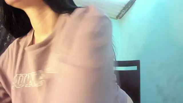 Snapshot of Nathaly_love96 chatting on 03/01/26, 12:51 Nathaly love96 online show from 03/01/26, 12:51