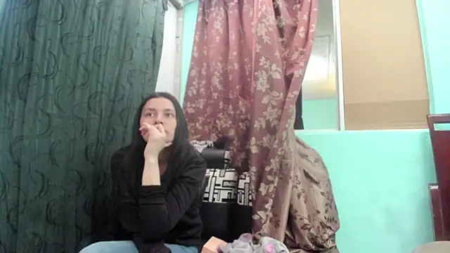 Snapshot of Nathaly_love96 chatting on 03/12/26, 07:09 Nathaly love96 online show from 03/12/26, 07:09