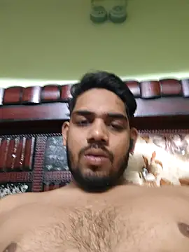 Snapshot of Rajsingh9650 chatting on 11/20/25, 02:06 Rajsingh9650 online show from 11/20/25, 02:06
