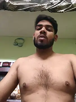 Snapshot of Rajsingh9650 chatting on 12/14/25, 06:45 Rajsingh9650 online show from 12/14/25, 06:45