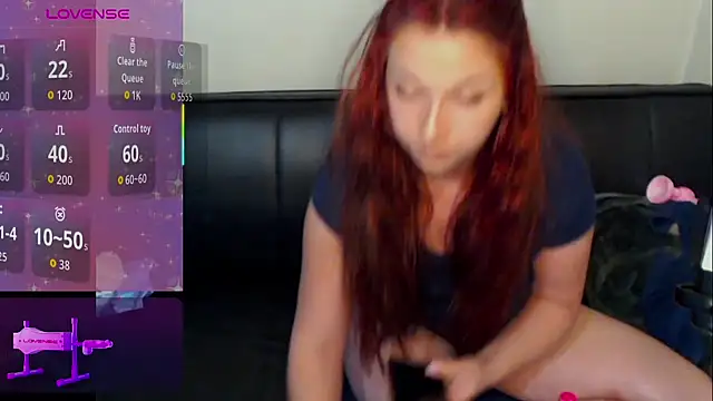 Snapshot of AustrianGirl99 chatting on 03/19/26, 07:29 AustrianGirl99 online show from 03/19/26, 07:29