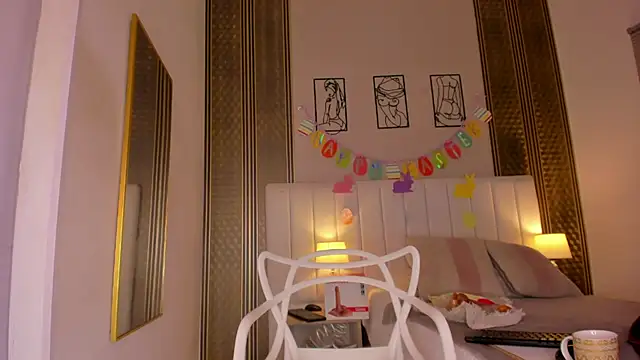 Snapshot of zoe_sky_ chatting on 04/05/26, 11:18 zoe sky online show from 04/05/26, 11:18