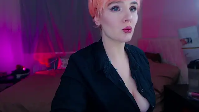 Snapshot of MissSeverina chatting on 03/15/25, 07:05 MissSeverina online show from 03/15/25, 07:05