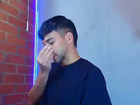 Leandro valenzuela online show from 11/10/25, 03:00