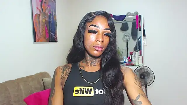 Snapshot of badgirls_cx chatting on 03/31/26, 10:21 badgirls cx online show from 03/31/26, 10:21