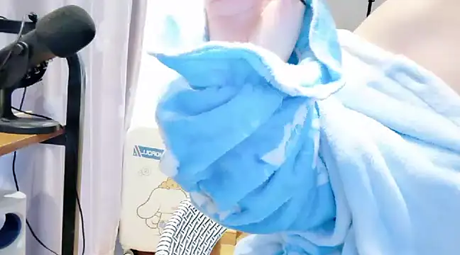 arena1357 online show from 02/12/25, 01:41