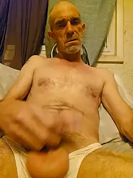 cassinova68 online show from 12/04/24, 01:25