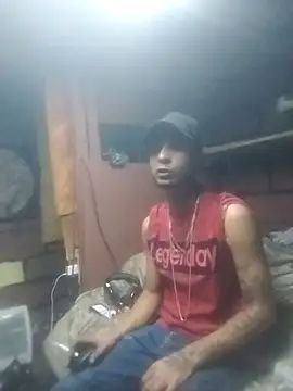 Snapshot of _Dmente_ chatting on 03/03/25, 12:48  Dmente  online show from 03/03/25, 12:48