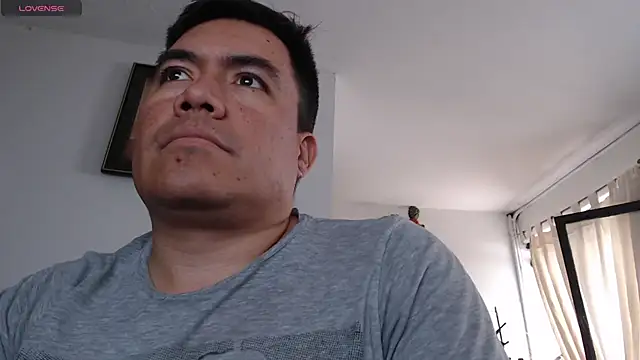 Jhonatan Morales S online show from 02/02/26, 05:00