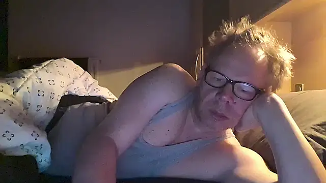 Snapshot of kinkyslet8 chatting on 01/09/26, 07:55 kinkyslet8 online show from 01/09/26, 07:55