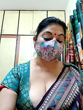 Ratna-777 online show from 12/17/25, 06:36