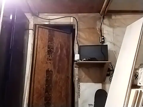 Snapshot of angelcachondo199211 chatting on 09/21/25, 08:49 angelcachondo199211 online show from 09/21/25, 08:49