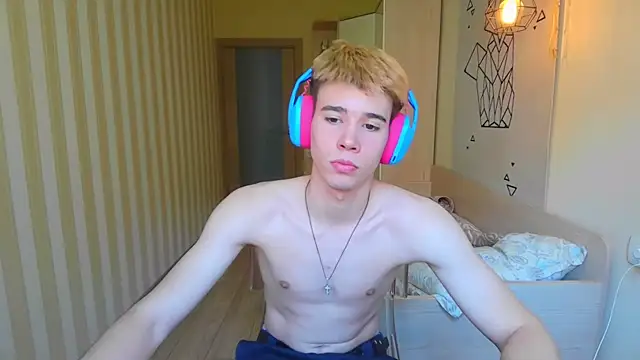 gayGamogey online show from 06/04/26, 11:27