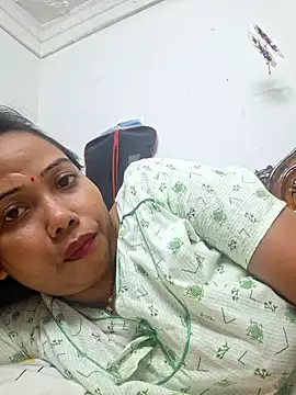 DREAM GIRL-30 online show from 02/13/25, 07:45