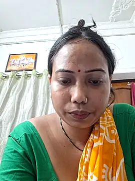 DREAM GIRL-30 online show from 10/12/25, 06:45