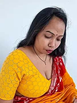 DREAM GIRL-30 online show from 11/23/25, 06:02