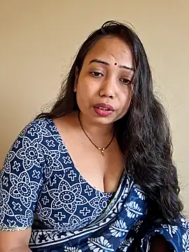 DREAM GIRL-30 online show from 02/24/26, 09:07