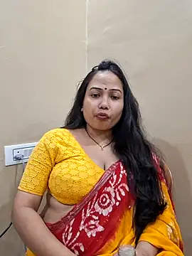 Snapshot of DREAM_GIRL-30 chatting on 03/28/26, 04:39 DREAM GIRL-30 online show from 03/28/26, 04:39