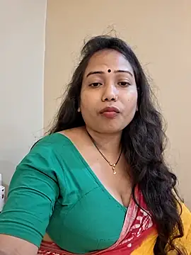 Snapshot of DREAM_GIRL-30 chatting on 07/19/26, 04:33 DREAM GIRL-30 online show from 07/19/26, 04:33
