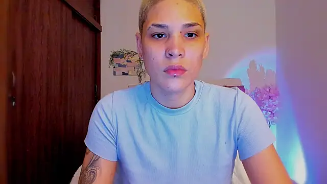 Charlee pink online show from 01/15/26, 08:12