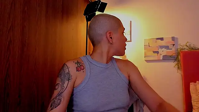 Charlee pink online show from 03/14/26, 04:40