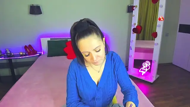 AngellLika online show from 10/18/25, 12:50