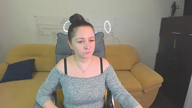 AngellLika online show from 01/10/26, 02:41