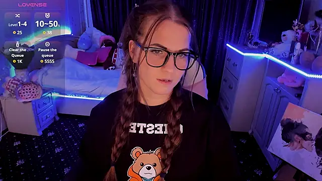 Snapshot of masha19981 chatting on 12/08/24, 12:29 masha19981 online show from 12/08/24, 12:29