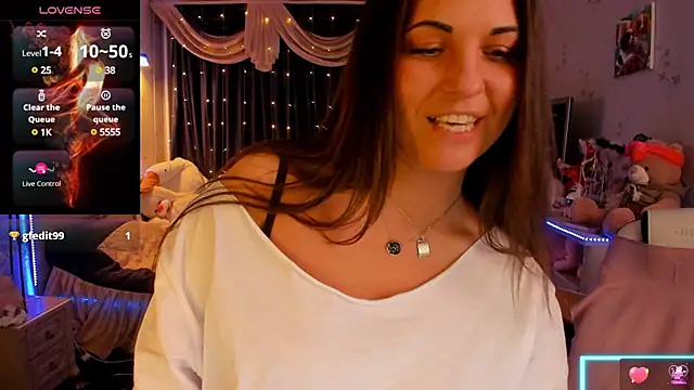 Snapshot of masha19981 chatting on 03/07/25, 04:44 masha19981 online show from 03/07/25, 04:44