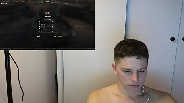 Snapshot of BigL0ve chatting on 11/28/25, 02:42 BigL0ve online show from 11/28/25, 02:42