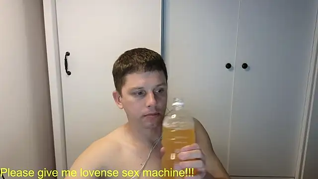 BigL0ve online show from 06/24/26, 01:32