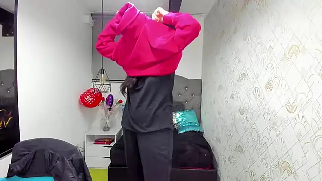 Abrillee1 online show from 03/07/25, 01:31