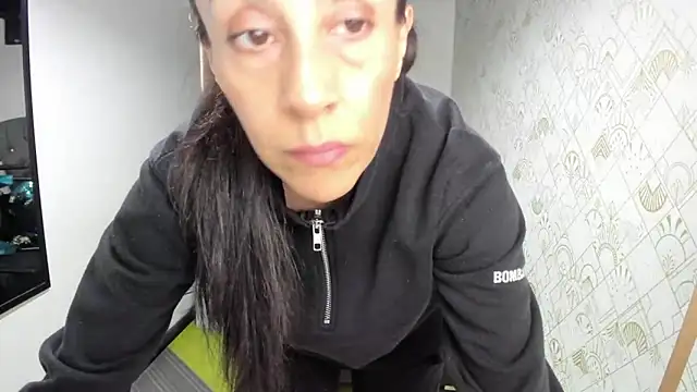 Abrillee1 online show from 03/14/25, 05:57